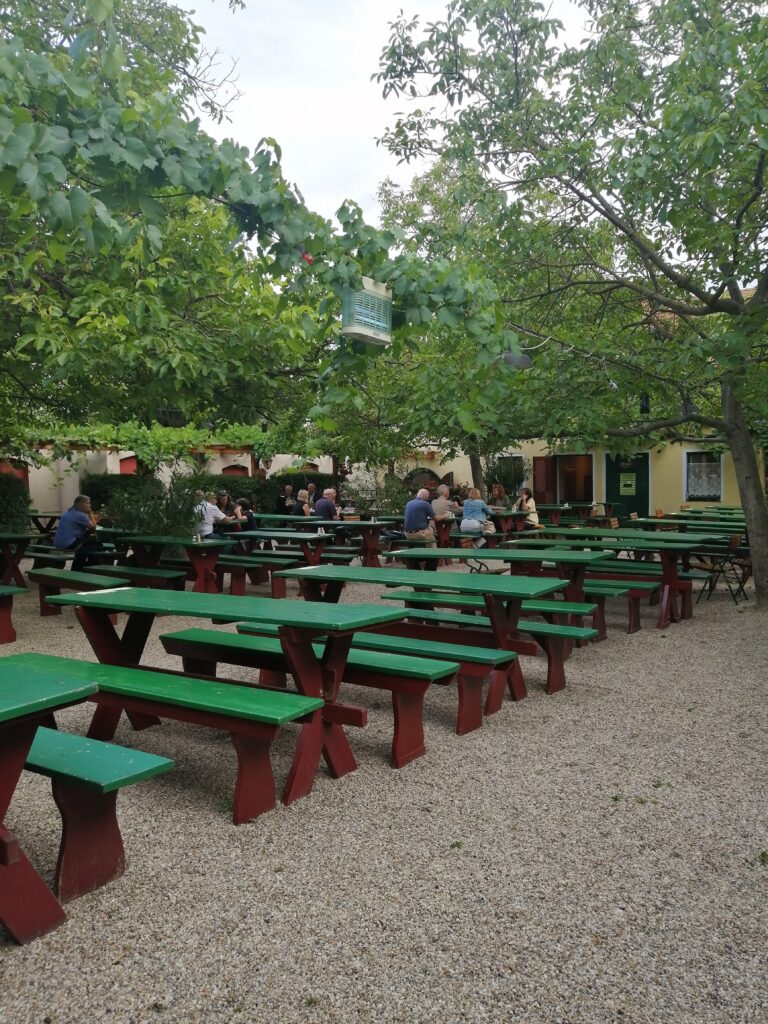 Outdoor wine garden at HENGL-Haselbrunner in Vienna